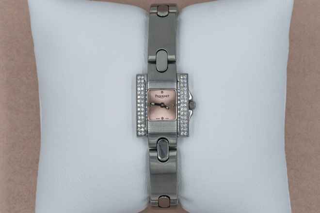 Pequignet Montre Dame acier anatomique UVP 5.425,00 EUR
