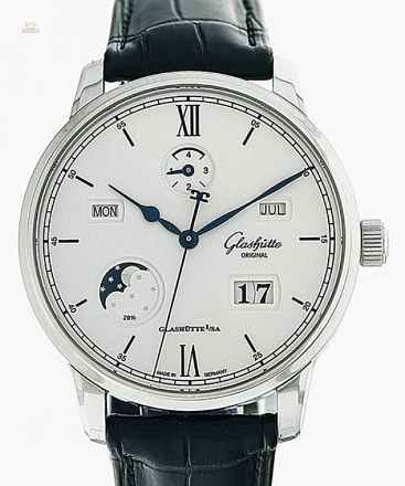 Glashütte Original Senator Panoramadatum Mondphase