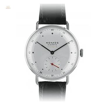 Nomos Metro Neomatik