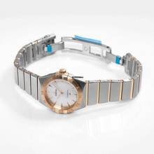 Thumbnail von Omega Constellation 131.20.28.60.05.002 - Constellation Manhattan Quartz 28 mm Quartz White Mother Of Pearl Di </h1>