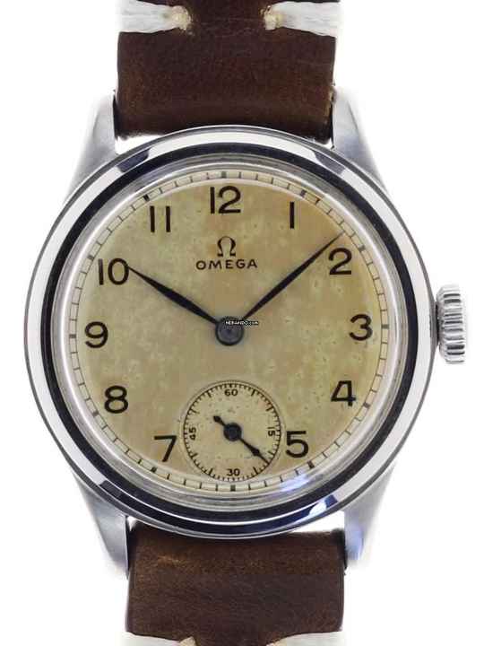  Omega Gents 3/4 size manual wind Wristwatch </h1> 