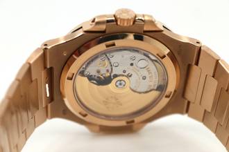 Thumbnail von Patek Philippe Nautilus 5711/1R | rare Cal. 26-330 | Full Set 2019 | Roségold