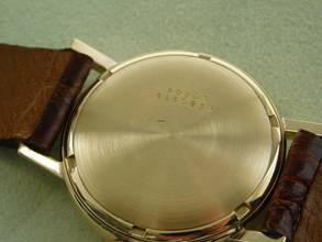 Thumbnail von Universal Genève 18 Kt Gold Bumper Hammerautomatik im original Zustand </h1>