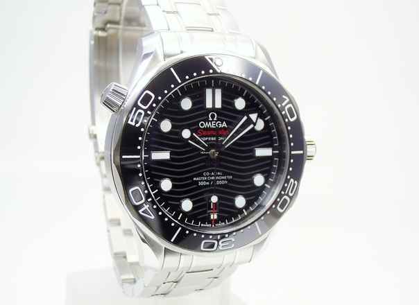  Omega Seamaster Diver 300 M Co-Axial Master Chronometer 42mm 