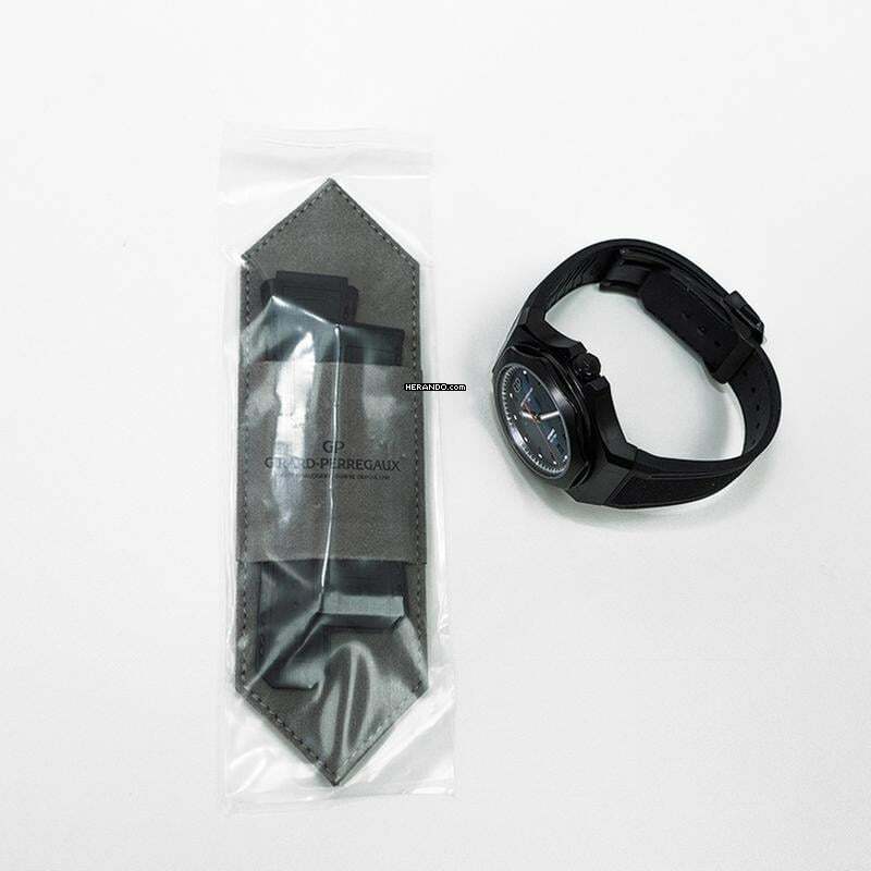  Girard Perregaux Laureato 81070-21-491-FH6A - Laureato Automatic Blue Dial Titanium Men's Watch </h1> 