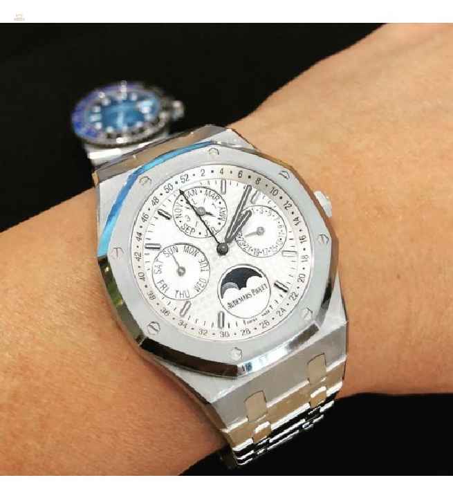 AUDEMARS PIGUET [NEW] ROYAL OAK PERPETUAL CALENDAR 26574ST.OO.1220ST.01 WHITE DIAL