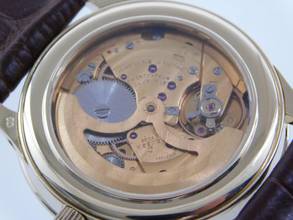 Thumbnail von Omega 18 Karat Gelbgold Vollkalender mit Mondphase Triple Date Moon Automatik v 1973 C.715 </h1>