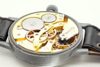 Thumbnail von Laco Luftwaffe-Einsatz-B-Uhr April 1943