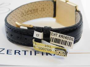 Thumbnail von Audemars Piguet 18 Karat Gelbgold flache Herrenuhr 25,5 mm Kaliber 2003 Vintage Handaufzug Uhr Krokoband </h1>