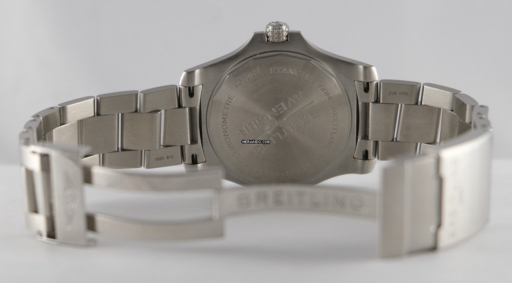 Thumbnail von Breitling Avenger Automatic Gmt 43