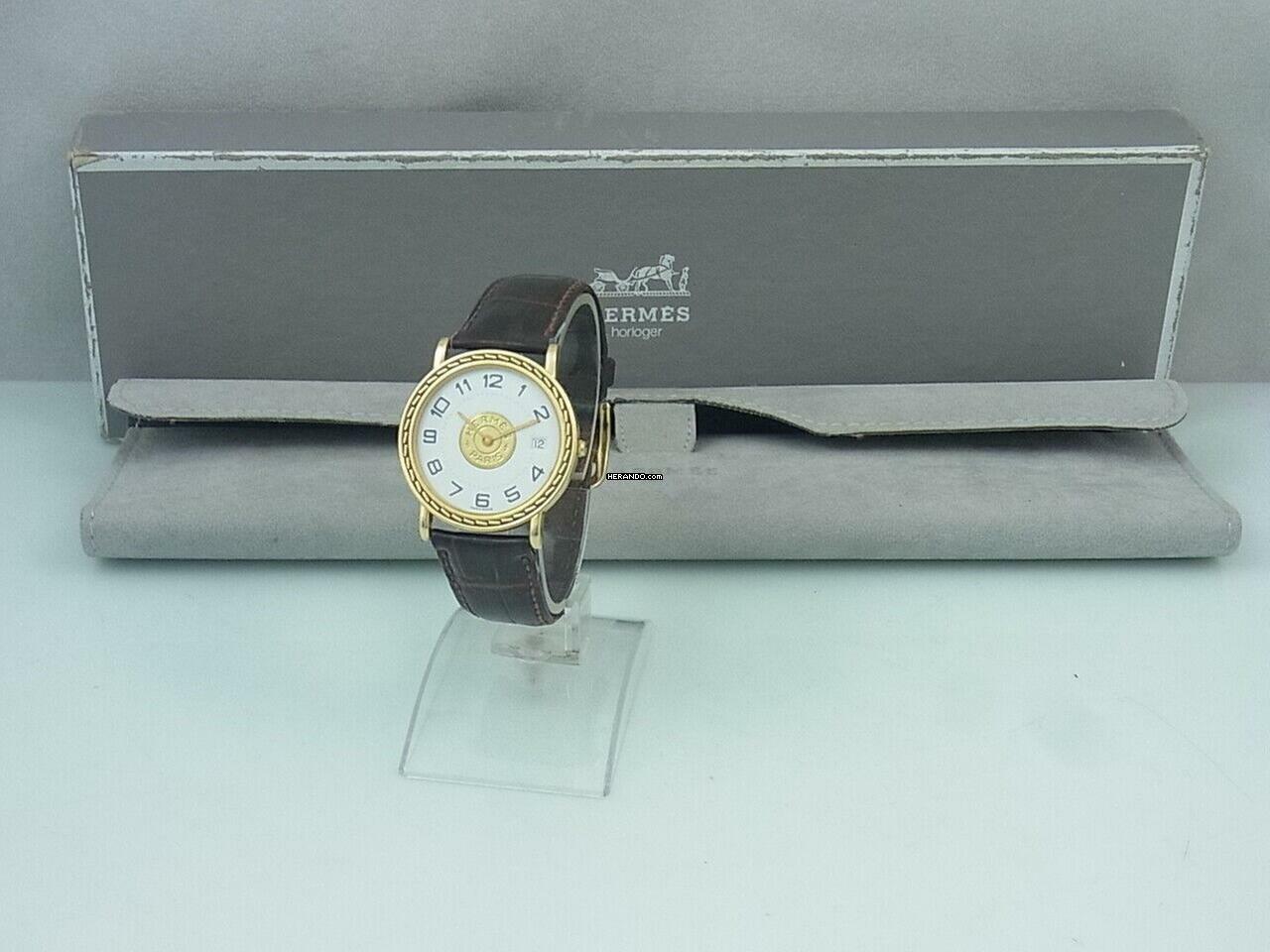 Hermès Sellier Quartz 750 - 18k Gold Damen / Herrenuhr Datum Anzeige Ø 32 Mm Box </h1>