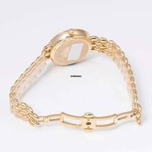 Thumbnail von Omega De Ville Prestige 424.55.33.20.55.008 - De Ville Automatic Mother of pearl Dial 18kt Yellow Gold Ladies Watc </h1>