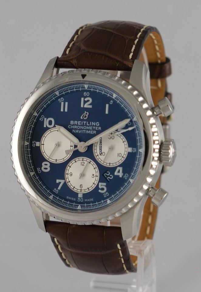  Breitling Navitimer 8