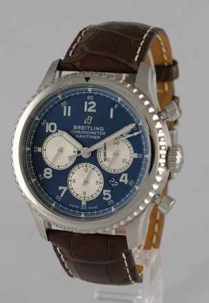  Breitling Navitimer 8