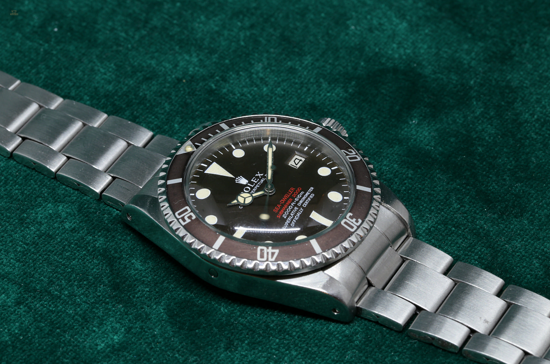 ROLEX SEA-DWELLER DOUBLE RED 1665 MK2 TROPICAL DIAL