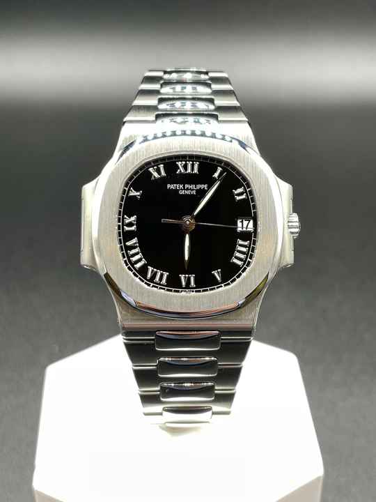  Patek Philippe Nautilus 3800/01 Steel with Original Papers Condition like NEW 