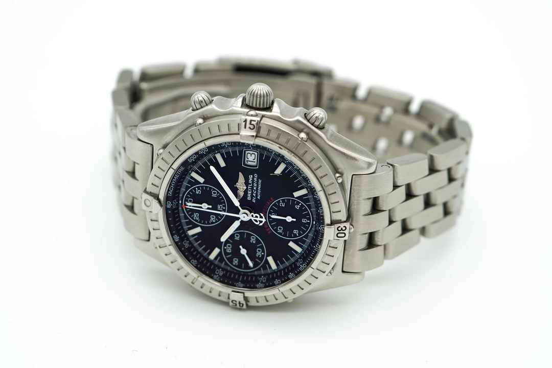  Breitling Blackbird Chronomat Blackbird </h1> 