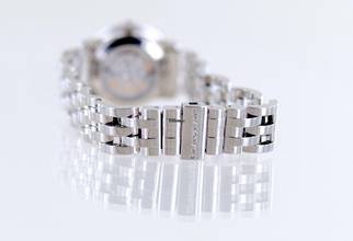 Thumbnail von Blancpain Women Ladybird Diamond Lady 21mm MOP dial 18K White Gold Heart Diamonds rar </h1>