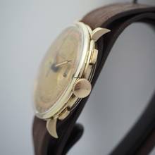 Thumbnail von Doxa Chronograph Vintage Gold 14K/585 Valjoux 22 </h1>