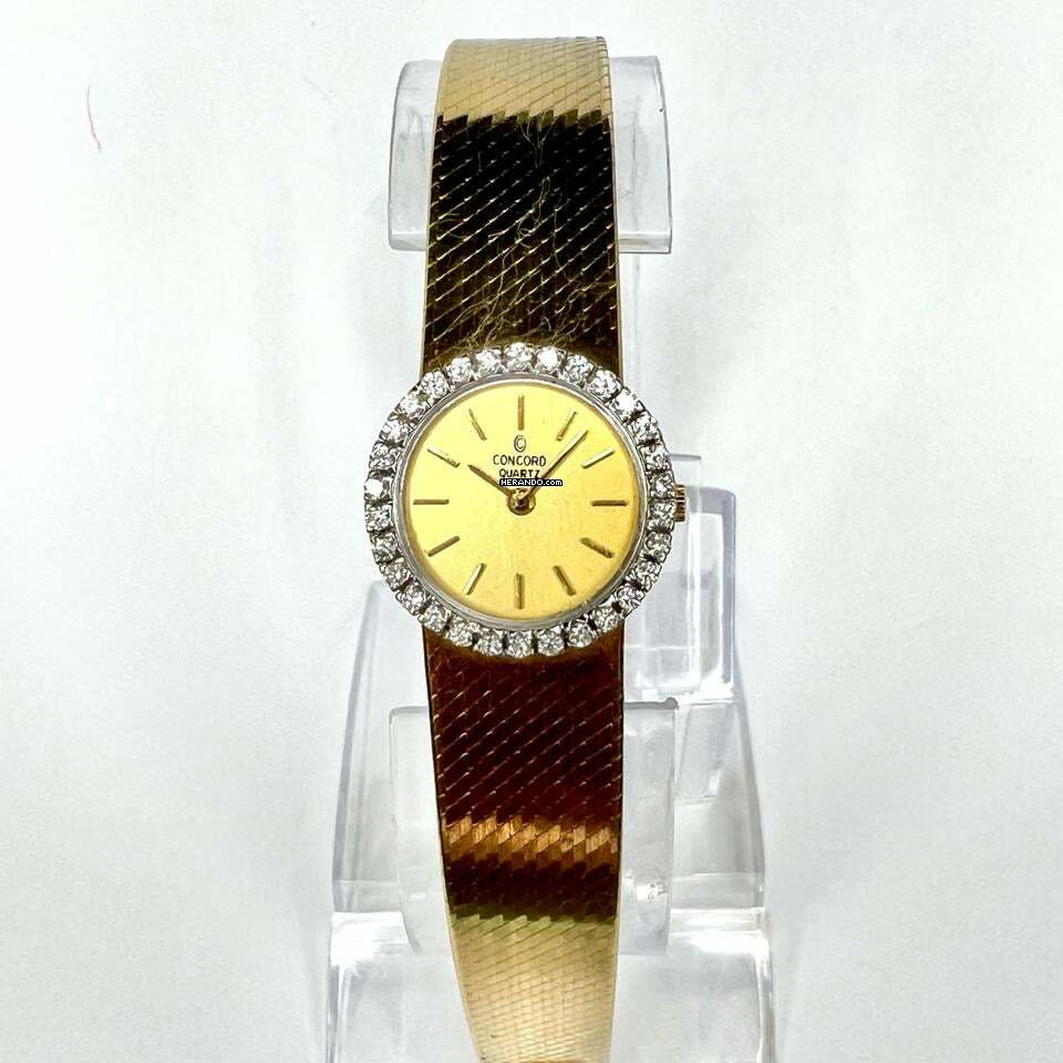 Concord 20.5mm Quartz 14K YG/WG Factory Diamond Watch </h1>