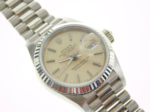  Rolex Lady-Datejust 18 Kt Weißgold 26 mm im Best Zustand mit Box und Zubehör volles Band </h1> 