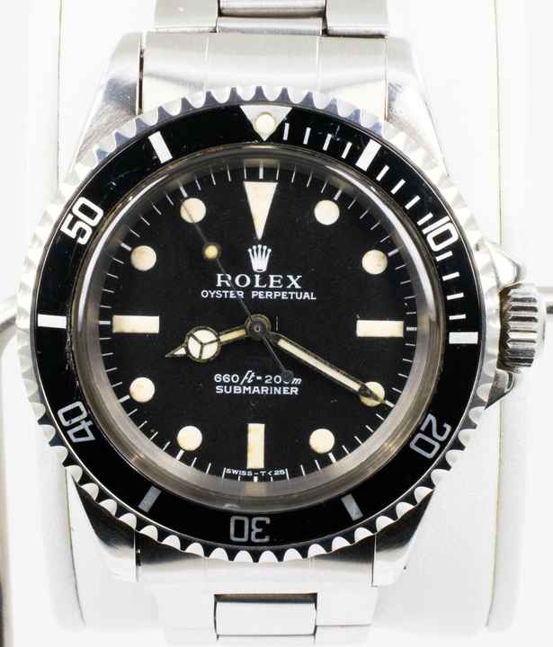  Rolex Submariner (No Date) 1969 Submariner 5513 Non-serif dial Full Set with tags and 200m anchor 
