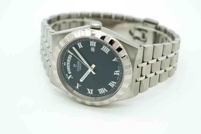  Tudor Royal 28600 </h1> 
