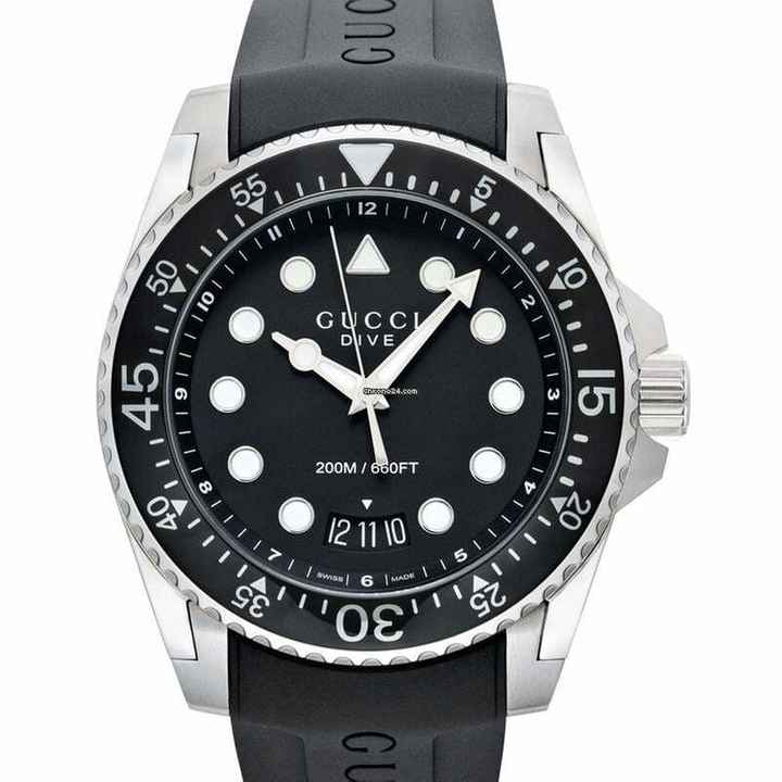  Gucci Dive YA136204B - Dive Quartz Black Dial Stainless Steel Men's Watch </h1> 