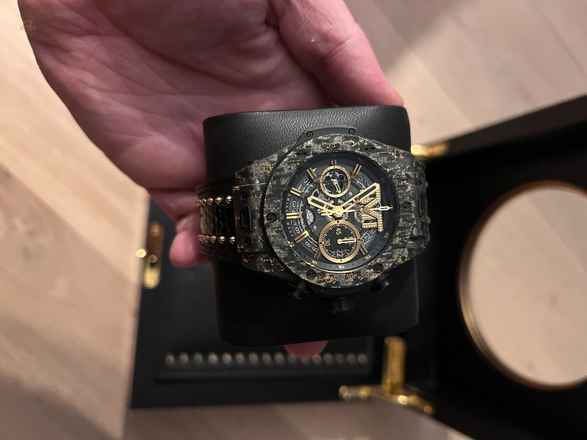 Hublot Big Bang TMT Carbon / Gold limitiert auf 100 Stück 