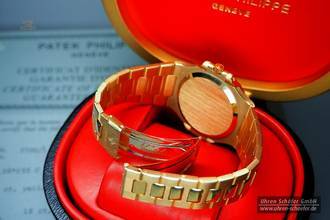 Thumbnail von PATEK PHILIPPE "Ur-Nautilus" Jumbo Gelbgold