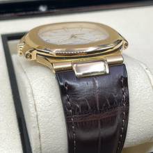 Thumbnail von Patek Philippe Nautilus 5711J-001 Yellowgold 18Kt. Patek ARCHIVE Papers TOP Condition