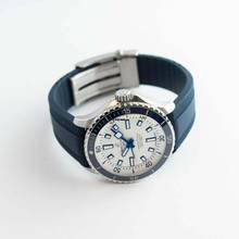 Thumbnail von Breitling Superocean A17375E71G1S1 - Superocean Automatic Silver Dial Stainless Steel Men's Watch </h1>