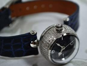 Thumbnail von Alexander Shorokhoff SHAR Die erste absolut runde Armbanduhr; Weltneuheit Limited 30 pieces