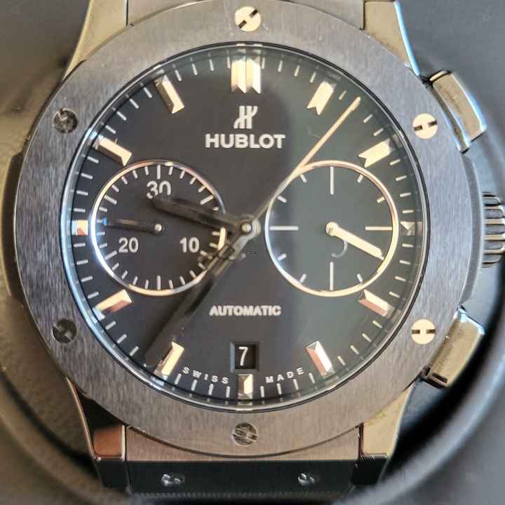  Hublot Classic Fusion Chronograph 521.CM.1171.RX </h1> 