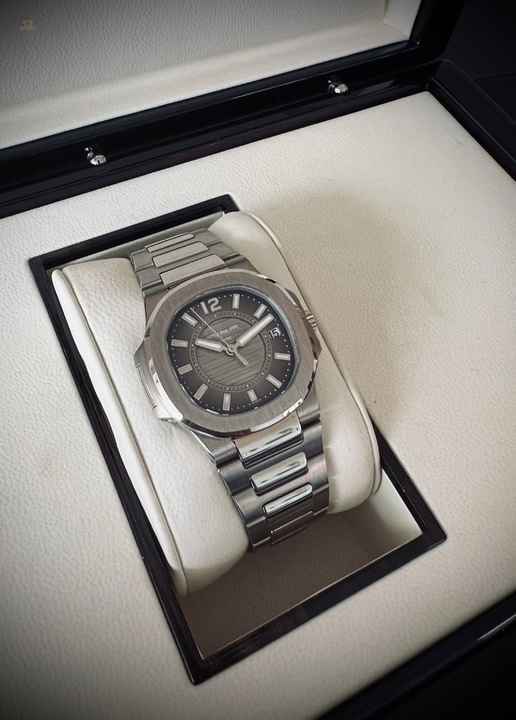 Patek Philippe Nautilus 32 mm Weißgold LC 100