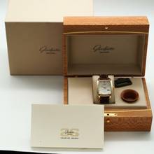 Thumbnail von Glashütte Original Senator Karrée Panoramadatum </h1>