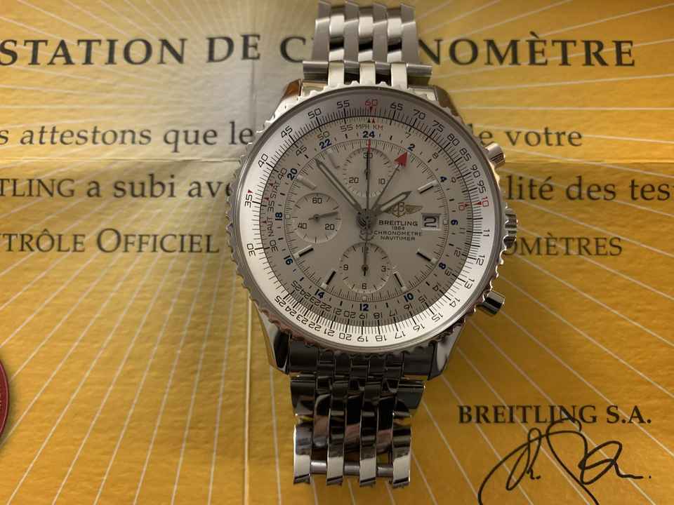 Breitling Navitimer World 