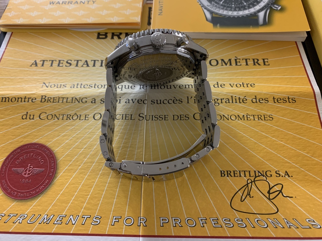 Thumbnail von Breitling Navitimer World