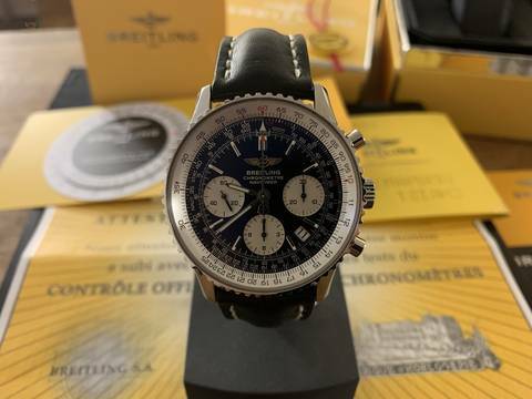 Breitling Navitimer