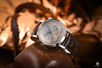 Thumbnail von Benzinger GAP 1 „Graphit“ mit eigenem Manufakturkaliber handguillochiert