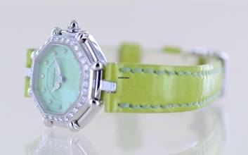 Thumbnail von Gérald Genta Success green Diamond MOP Dial Luxusuhr super rar </h1>