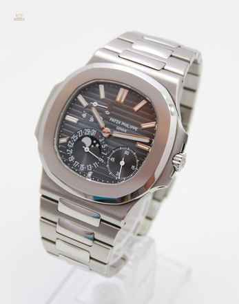 Patek Philippe Nautilus Mondphase Stahl/Stahl Box & Papiere 2017