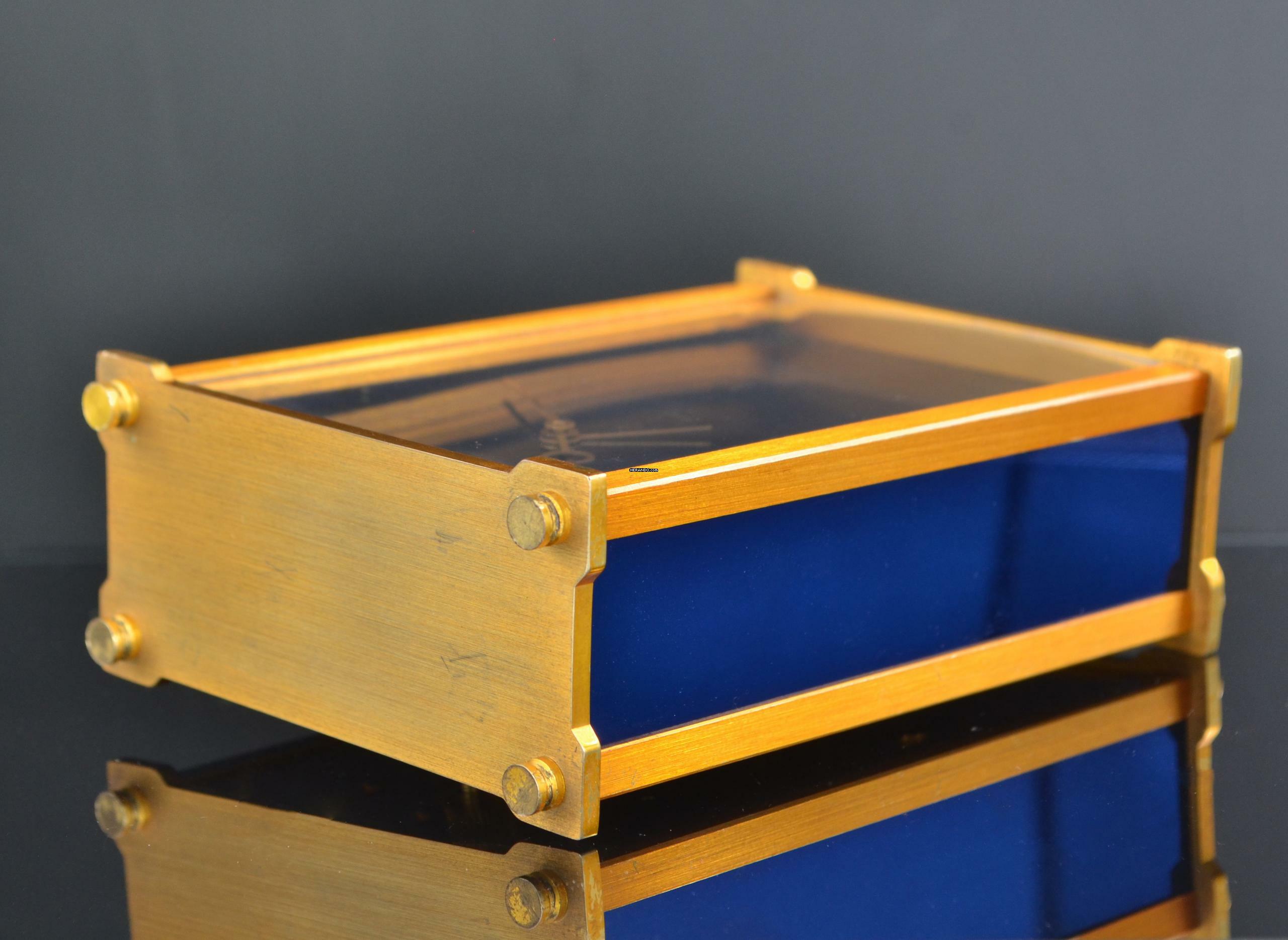 Thumbnail von JAEGER Table musical Art Deco alarm clock with power reserve 8 days 1960’s