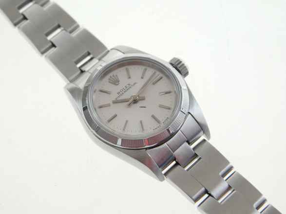  Rolex Oyster Perpetual 26 Lady Oyster Perpetual mit Saphirglas 25 mm silber farbendes Blatt mit Oysterband v 1995 </h1> 