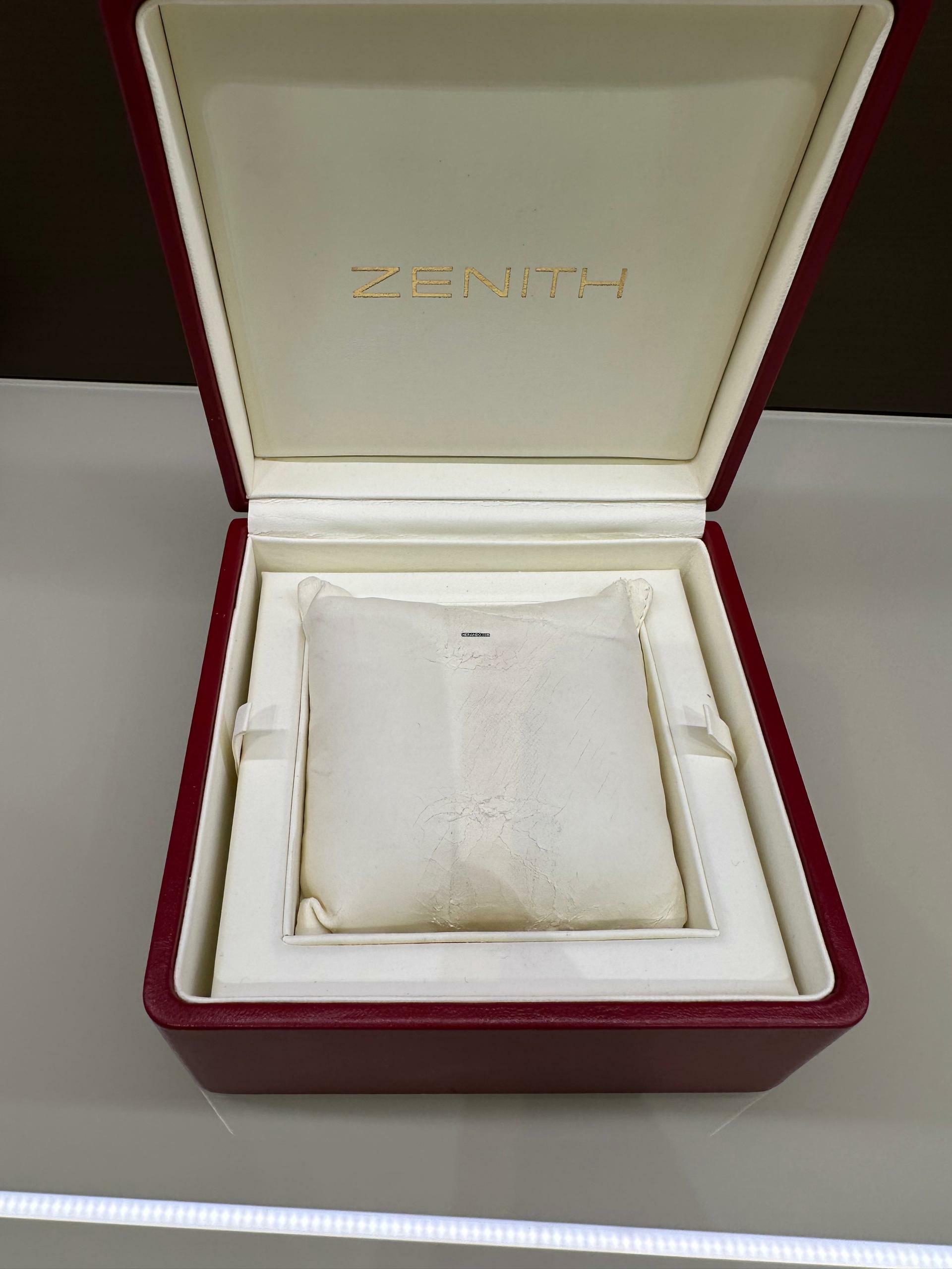 Thumbnail von Zenith Port Royal V