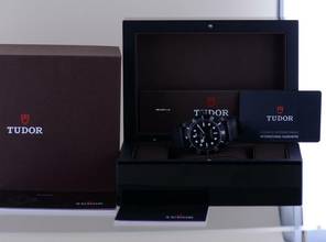 Thumbnail von Tudor Black Bay Dark Top Heritage Dark Cool No-Date B+P Diver Manufakturwerk 2023