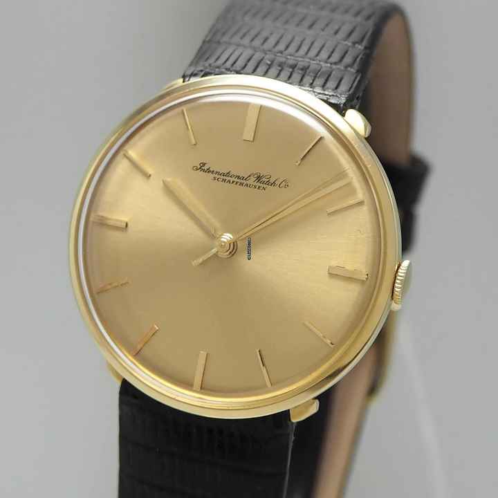  IWC Vintage Turtle Handaufzug Klassik Gold 18k/750  