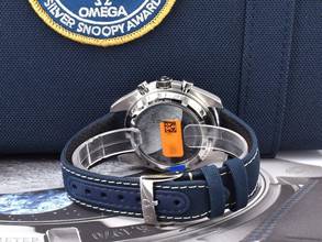 Thumbnail von Omega Speedmaster Apollo Xiii 50th Anniversary Snoopy Silver Dial