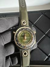 Thumbnail von Singer Reimagined Track 1 Emirates Edition </h1>