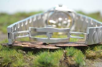 Thumbnail von Urban Jürgensen ONE GMT Automatik Herrenuhr Blue Dial UNGETRAGEN Ref. 5541 826232 </h1>